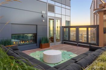 800 Columbia Street #1110, Seattle, WA 98104