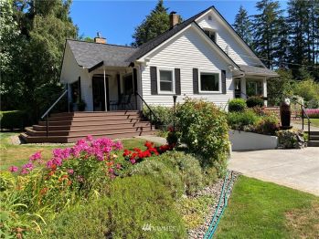 2927 Marine Drive , Bremerton, WA 98312