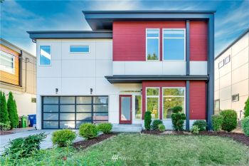13737 Meridian Avenue N, Seattle, WA 98133