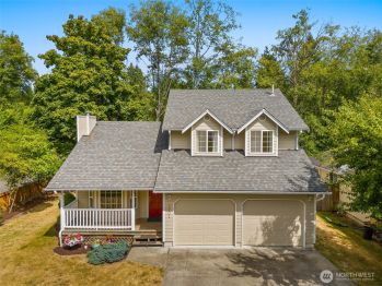 2201 Sophie Way NW, Olympia, WA 98502