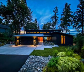 7842 61st Avenue NE, Olympia, WA 98516