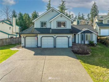27227 32nd Place S, Auburn, WA 98001