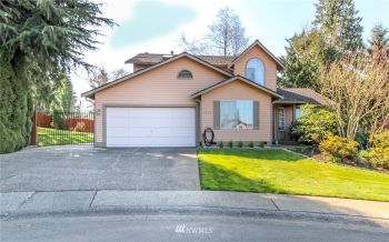 4925 S 315th Place , Auburn, WA 98001-3712