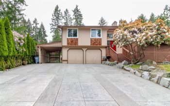 307 Point Fosdick Place NW, Gig Harbor, WA 98335