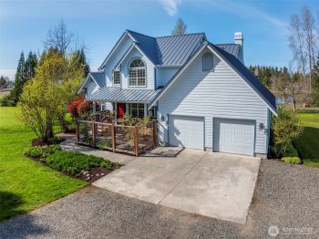 200 Osprey Glen Road , Sequim, WA 98382
