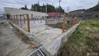 100 SE Front Street , Winlock, WA 98596