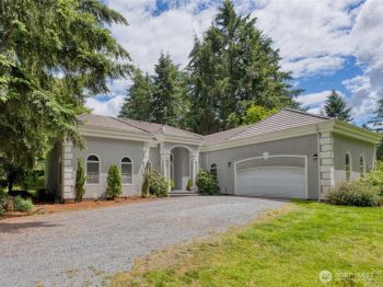 34702 43rd Avenue E, Eatonville, WA 98328
