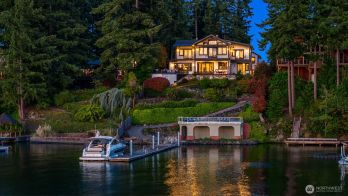 254 Shorewood Court , Fox Island, WA 98333