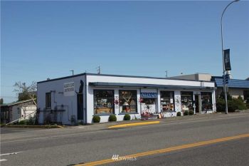 1717 Commercial Avenue , Anacortes, WA 98221