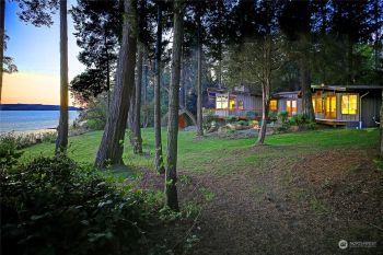 3640 S Camano Drive , Camano Island, WA 98282