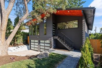 1741 NE 105th Street , Seattle, WA 98125