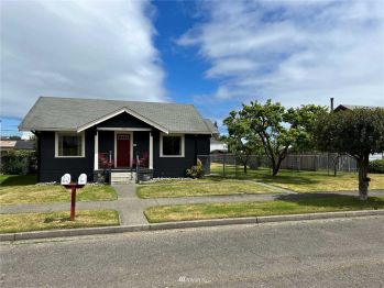 531 W 7th Street , Port Angeles, WA 98362