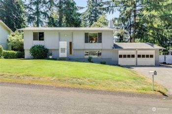 2512 Natalie Lane , Steilacoom, WA 98388