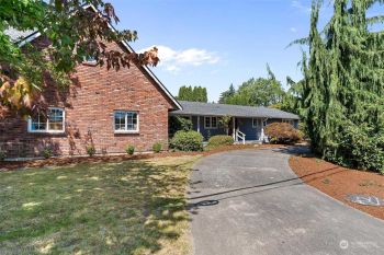 528 13th Street , Snohomish, WA 98290