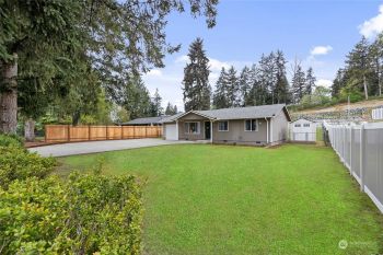12604 82nd Avenue E, Puyallup, WA 98373