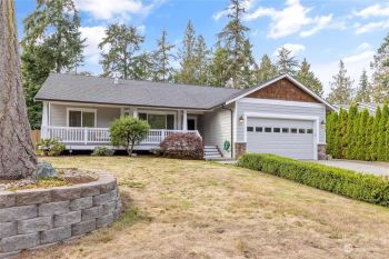 1620 Poplar Lane , Camano Island, WA 98282