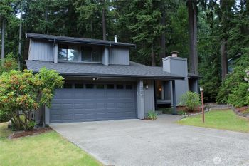 1305 37th Street Ct NW, Gig Harbor, WA 98335