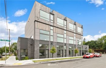 2469 S College Street , Seattle, WA 98144