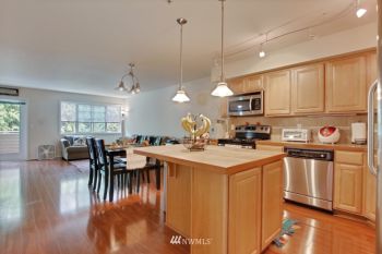 13421 97th Avenue E #208, Puyallup, WA 98373