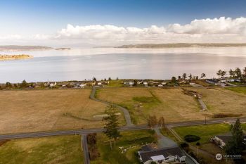 1373 Scenic Heights Road , Oak Harbor, WA 98277