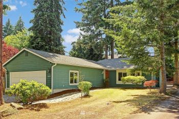 15229 Dayton Avenue N, Shoreline, WA 98133