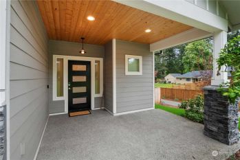 6202 Alameda Avenue W, University Place, WA 98467