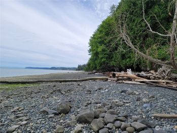 823 SE Camano Drive , Camano Island, WA 98282