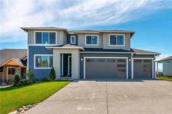 6707 232nd Avenue E, Buckley, WA 98321