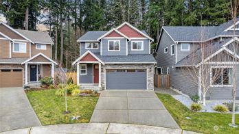 9005 120th Street Ct E, Puyallup, WA 98373