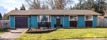 185 NW 10th Court , Oak Harbor, WA 98277