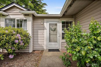 10901 63rd Street E, Puyallup, WA 98372