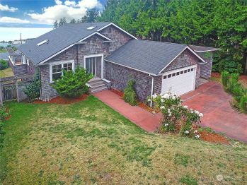 3586 S Camano Drive , Camano Island, WA 98282