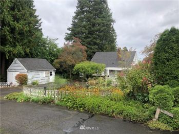 9212 SE 33rd Place , Mercer Island, WA 98040-3200