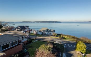 2014 Lafayette Street , Steilacoom, WA 98388