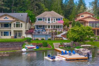 30208 224th Avenue SE, Black Diamond, WA 98010