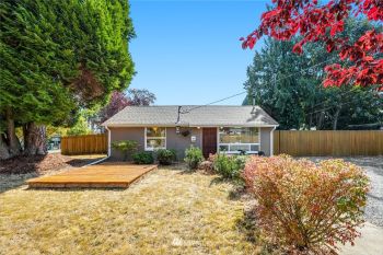 5700 241st St SW , Mountlake Terrace, WA 98043