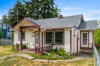 212 Euclid Avenue , Shelton, WA 98584