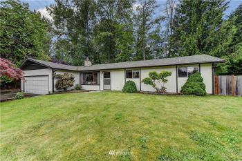 20700 36th Avenue West , Lynnwood, WA 98036