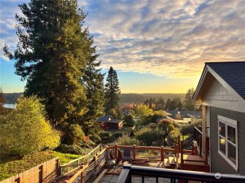 26292 Illinois Avenue NE, Kingston, WA 98346