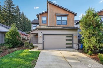 15601 NE 107th Street , Vancouver, WA 98682