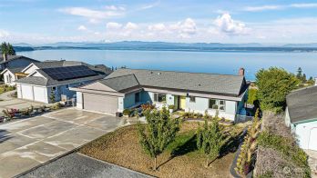 1473 Crestview Drive , Camano Island, WA 98282