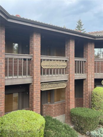 315 39th Avenue SW #8, Puyallup, WA 98373