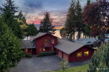 34567 Hood Canal Drive NE, Kingston, WA 98346