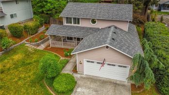 528 Seahawk Street SE, Olympia, WA 98503