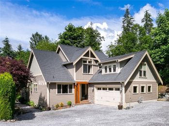 938 Yew Street , Bellingham, WA 98229