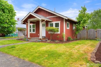 320 Kearney Street , Centralia, WA 98531