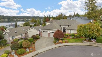 6038 Sandpiper Court , Bremerton, WA 98312