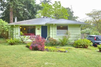 1325 N 192 Street , Shoreline, WA 98133