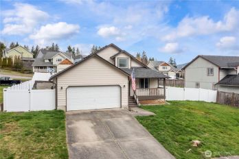 774 Carriage Court Drive W, Eatonville, WA 98328