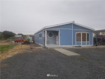 426 3rd Avenue SE, Soap Lake, WA 98851